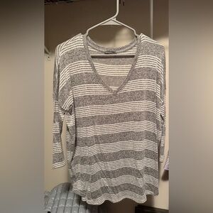 Market & Spruce Striped Knit V-Neck Top - Gray & White